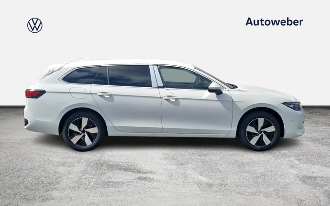 Volkswagen Passat cena 214020 przebieg: 5, rok produkcji 2024 z Chodzież małe 106